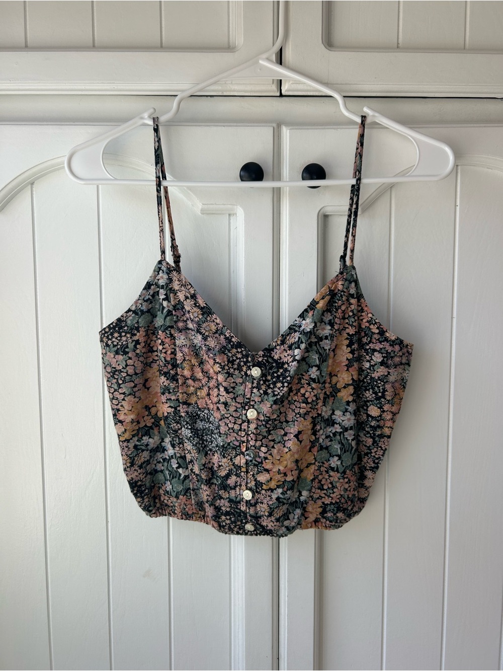 American Eagle Outfitters Black and Blush Floral Button-Front Cami